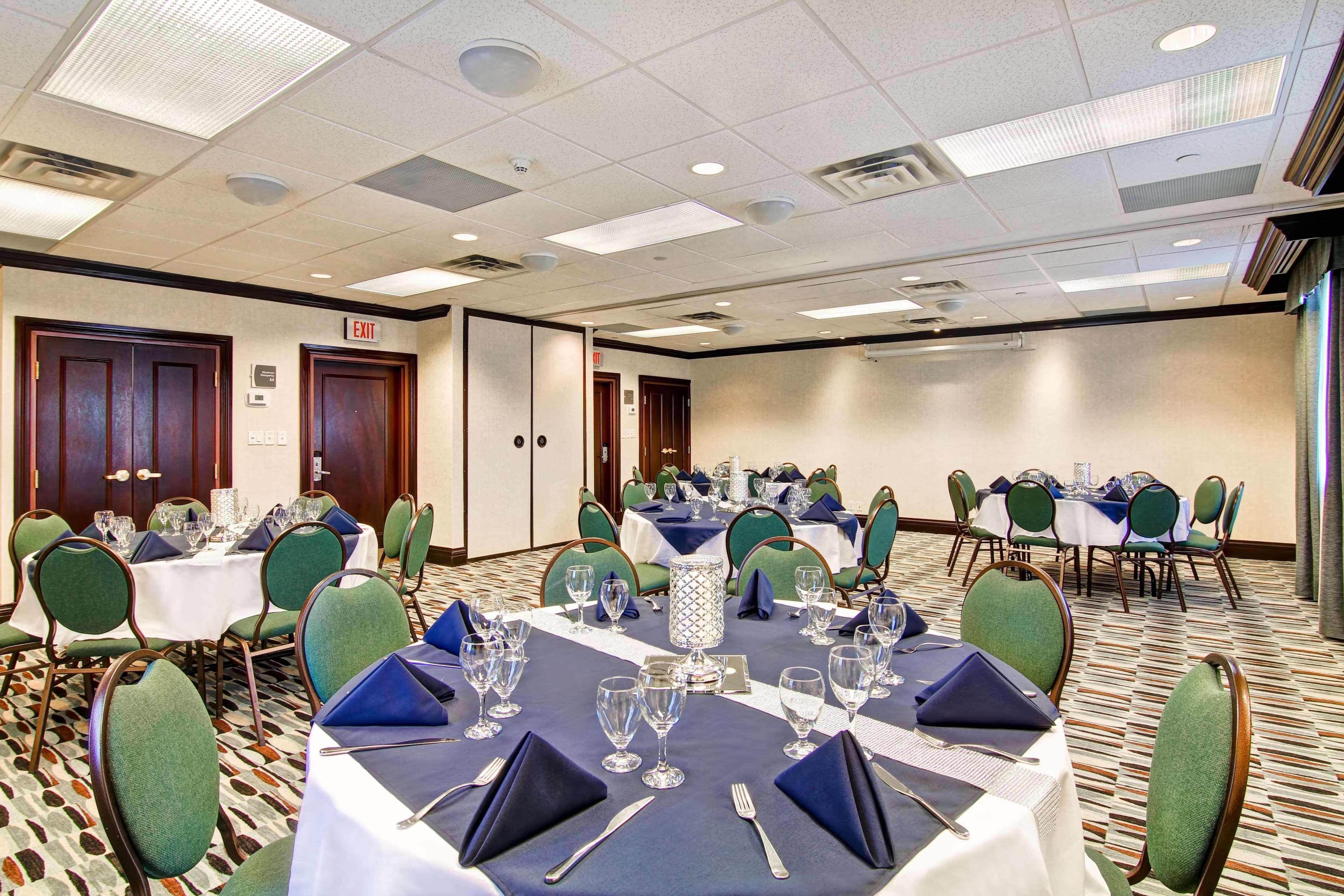 Homewood Suites By Hilton Toronto Mississauga Exteriör bild