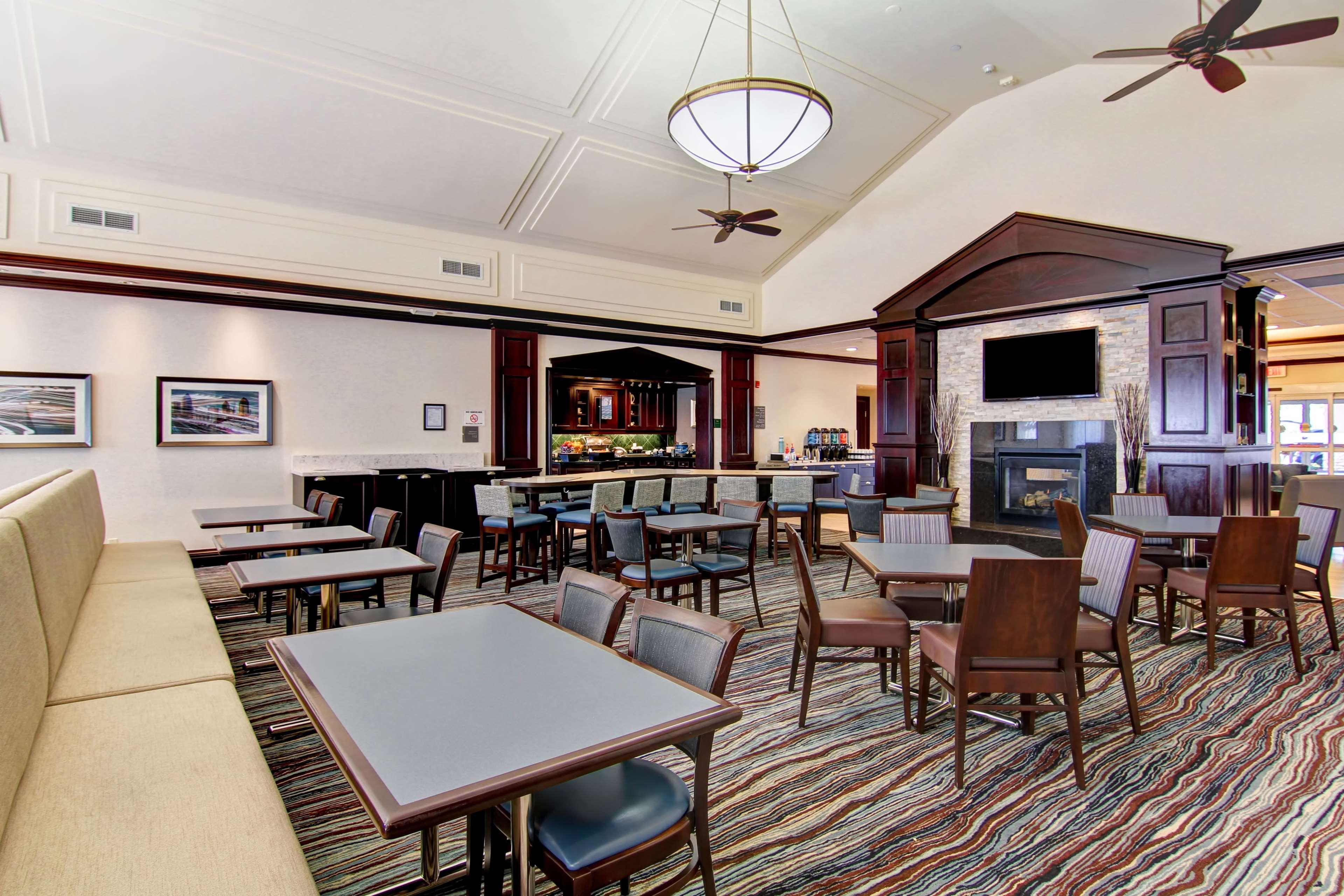 Homewood Suites By Hilton Toronto Mississauga Exteriör bild