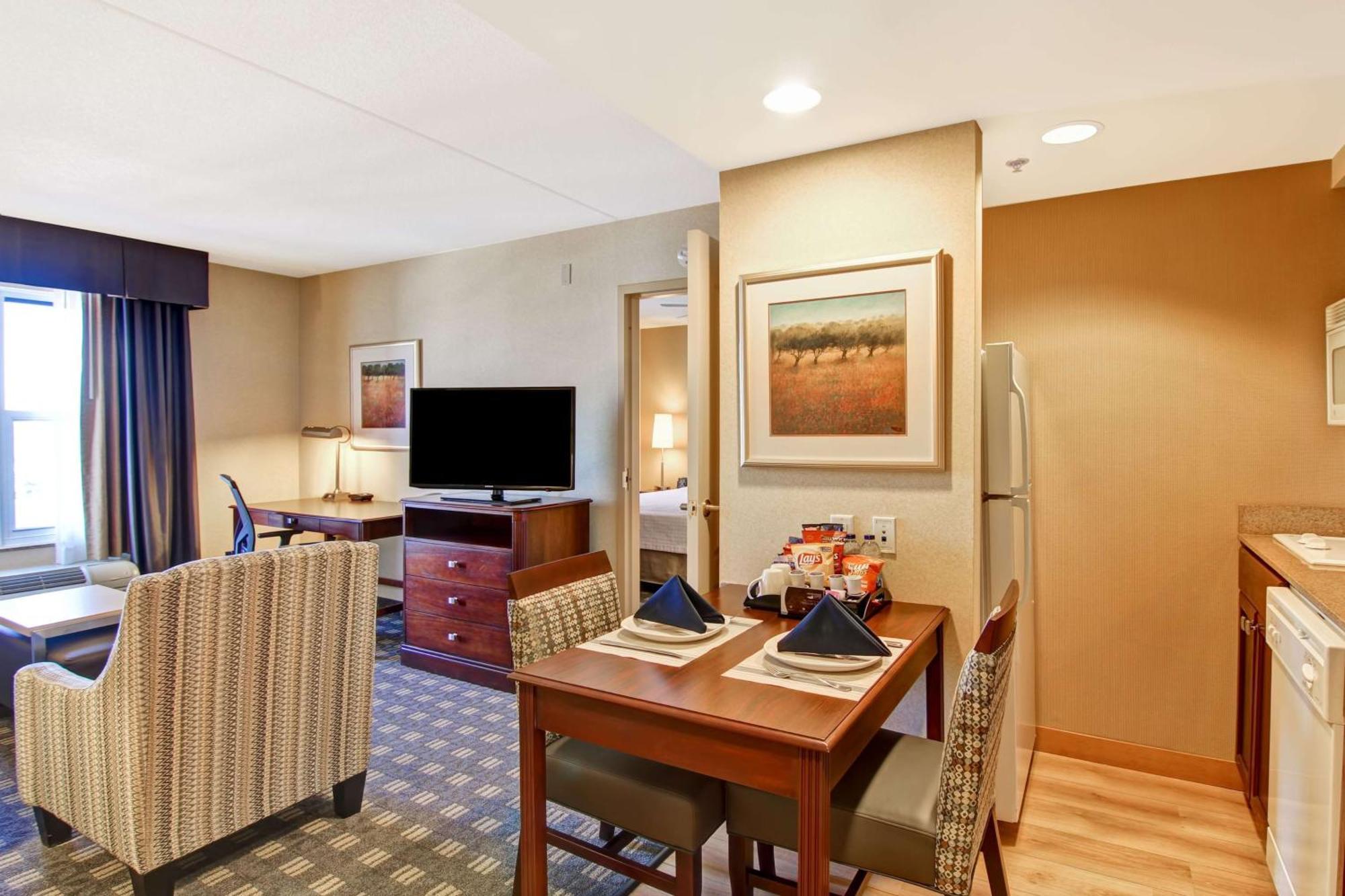 Homewood Suites By Hilton Toronto Mississauga Exteriör bild